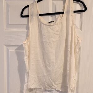 Soma Cream Tank Top with Soft Fabric and Versatile Design